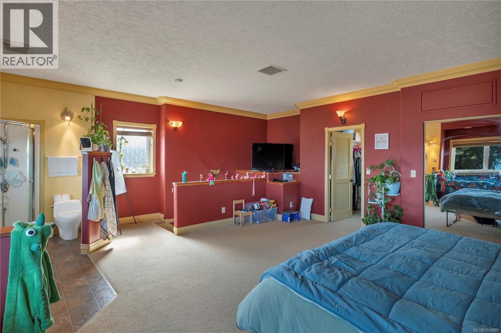 4005 Island Hwy S, Campbell River