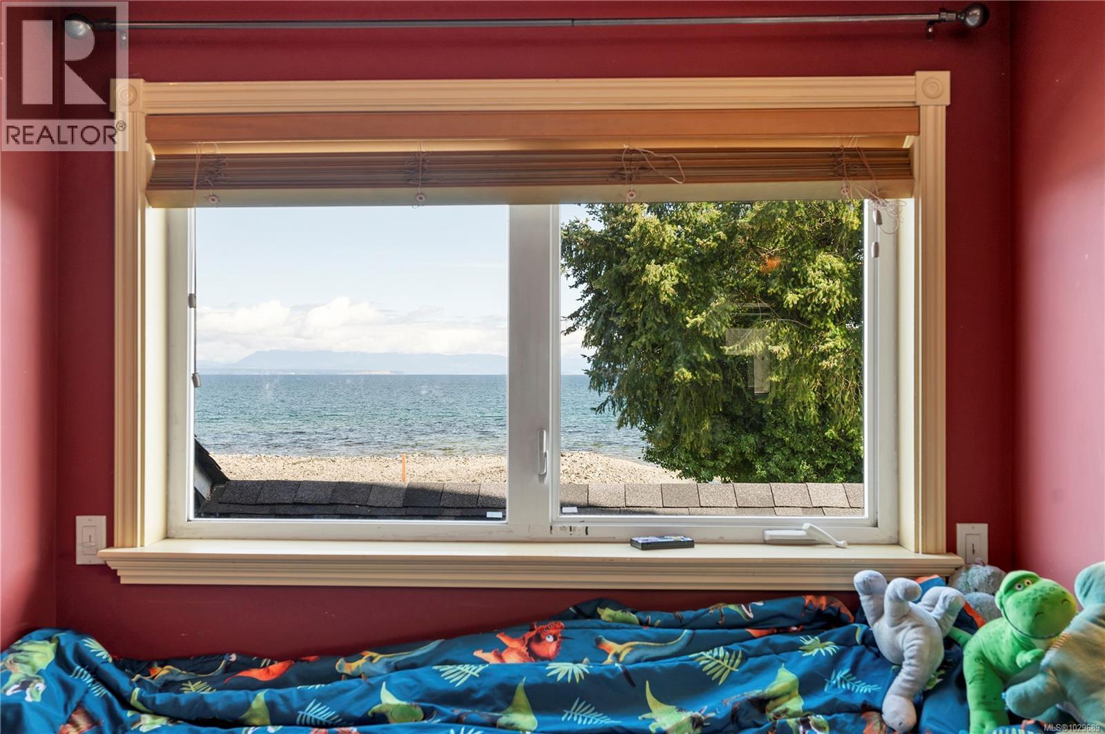 4005 Island Hwy S, Campbell River