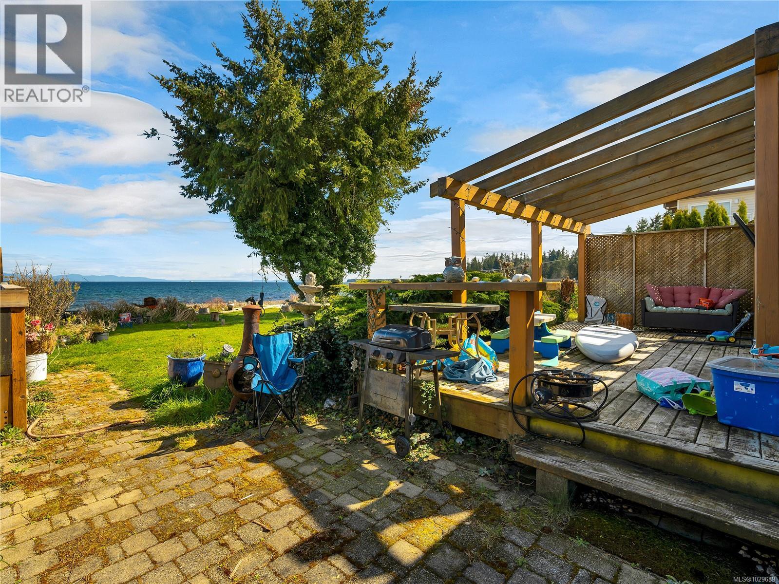 4005 Island Hwy S, Campbell River
