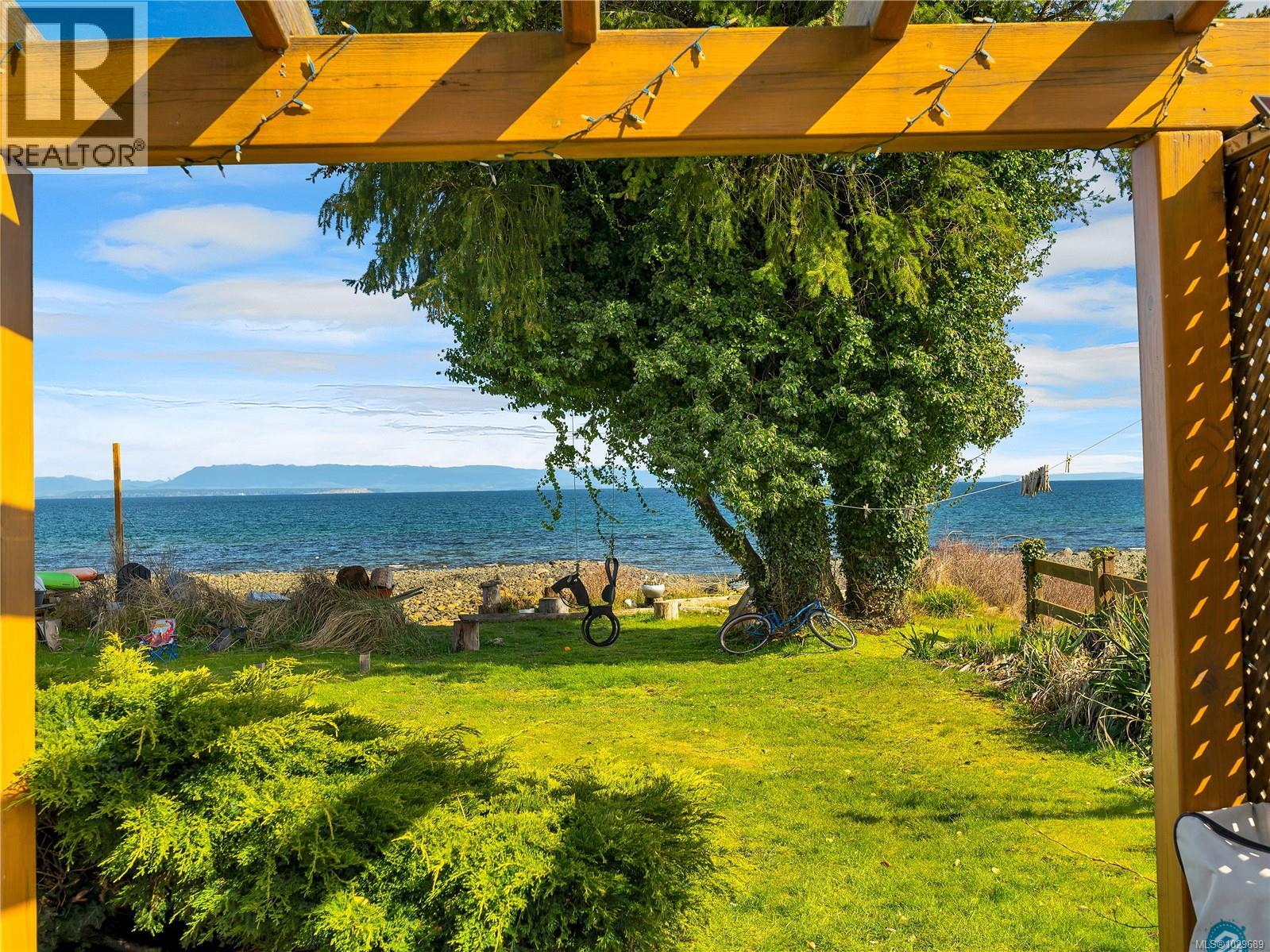 4005 Island Hwy S, Campbell River