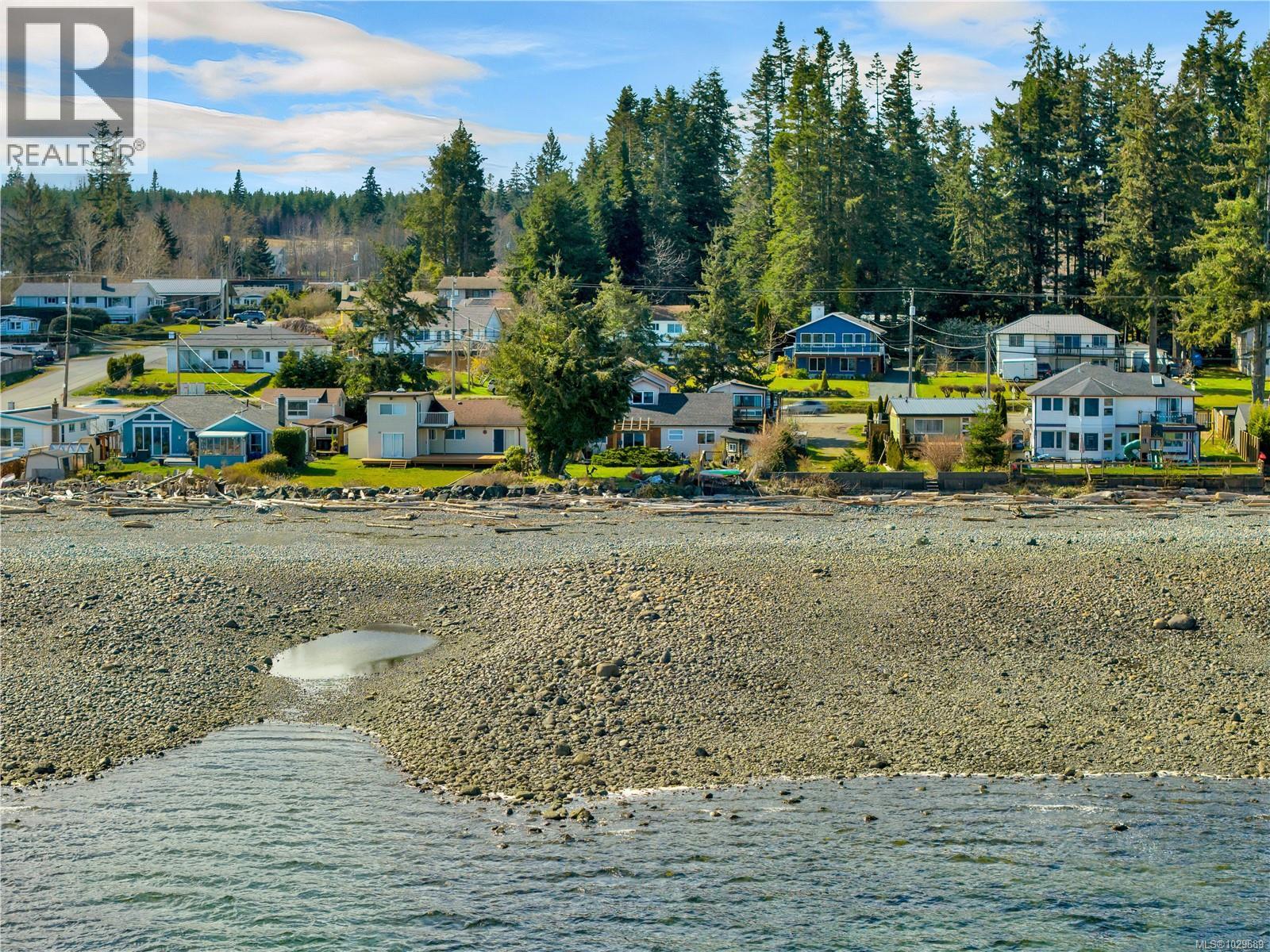 4005 Island Hwy S, Campbell River