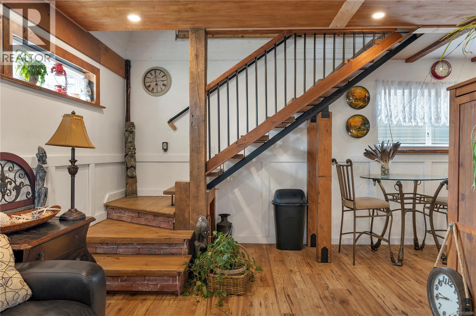 4005 Island Hwy S, Campbell River