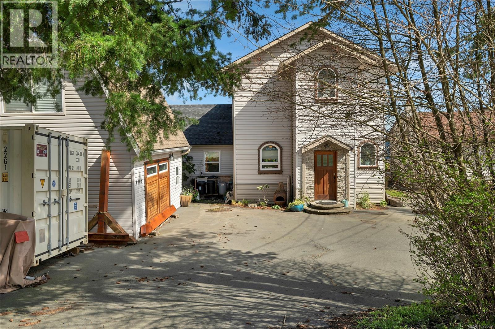 4005 Island Hwy S, Campbell River