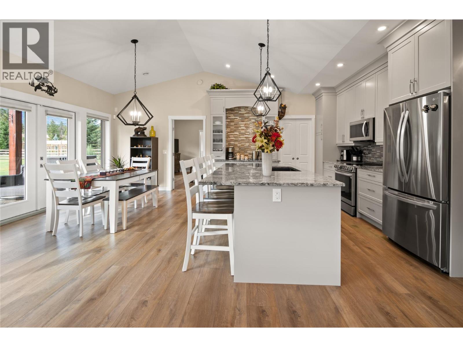 6909 Columbia Ridge Drive, Fairmont Hot Springs