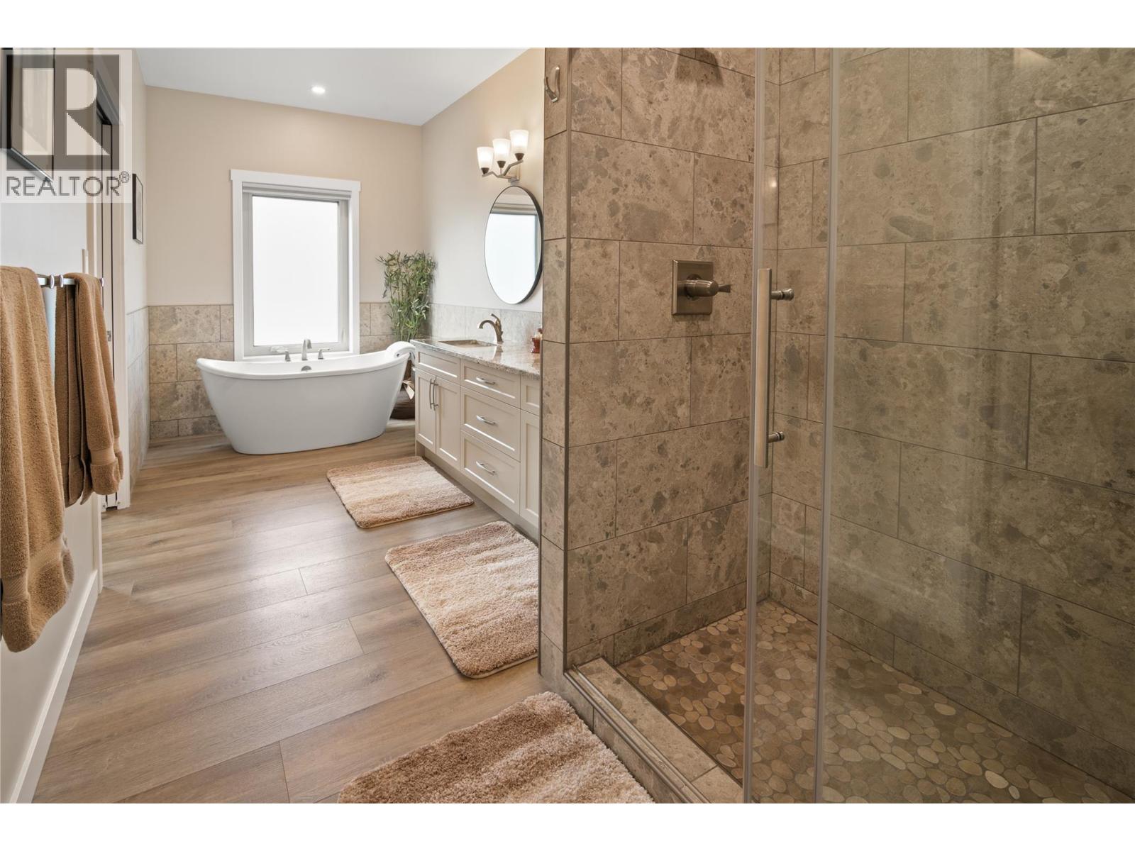 6909 Columbia Ridge Drive, Fairmont Hot Springs