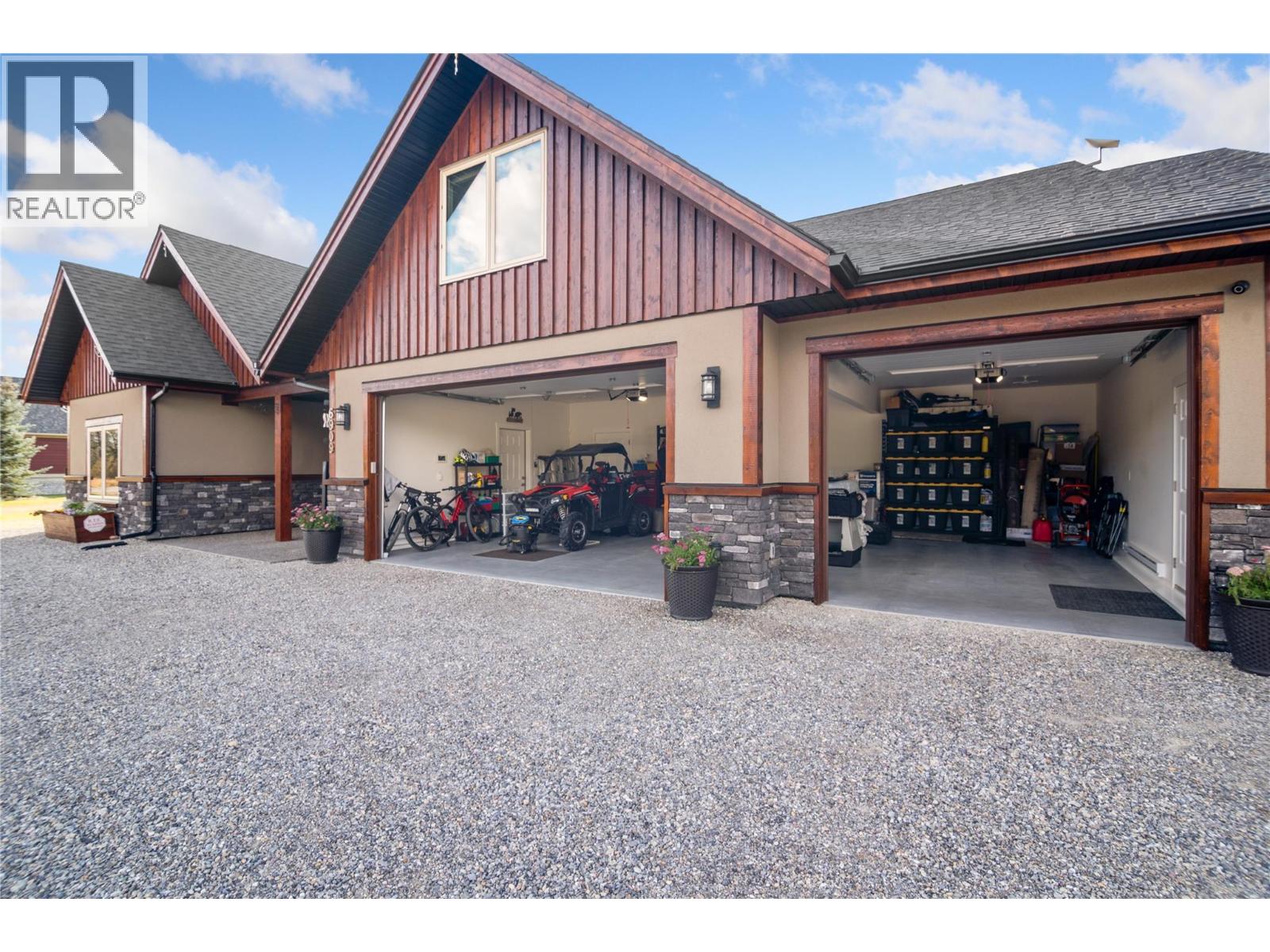 6909 Columbia Ridge Drive, Fairmont Hot Springs