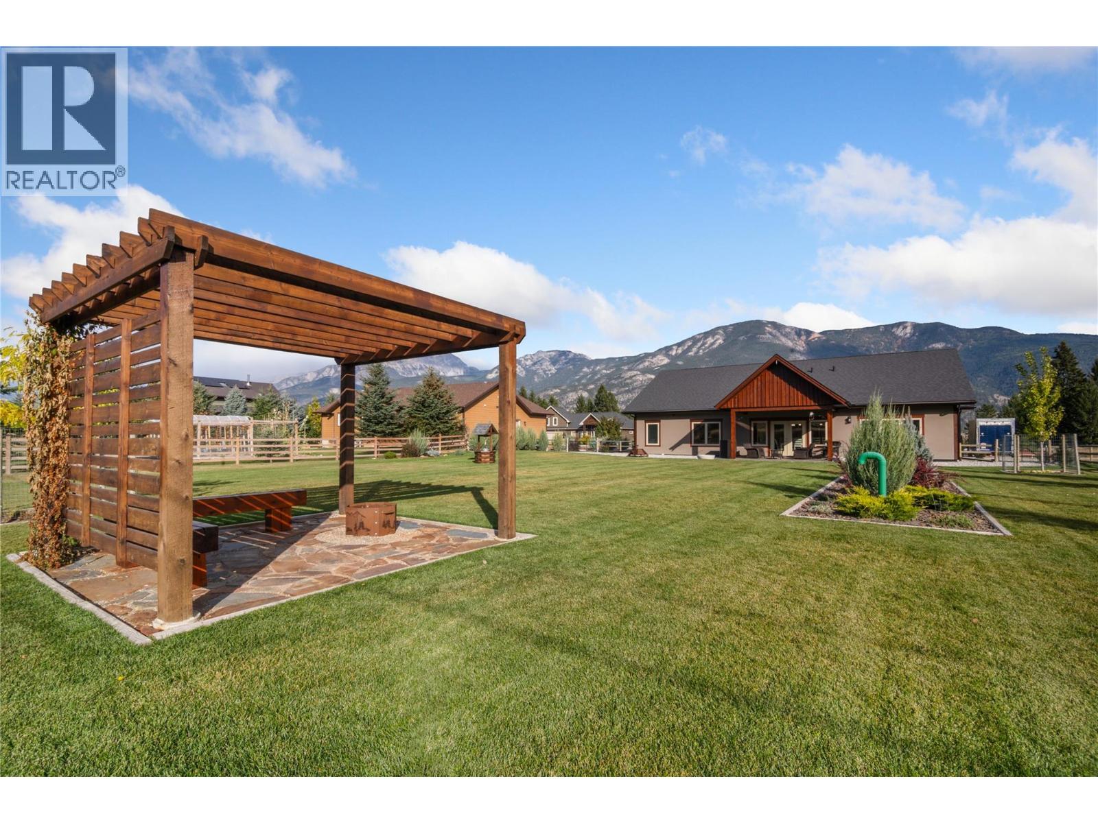 6909 Columbia Ridge Drive, Fairmont Hot Springs