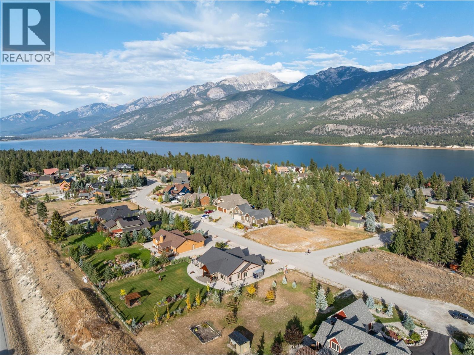 6909 Columbia Ridge Drive, Fairmont Hot Springs