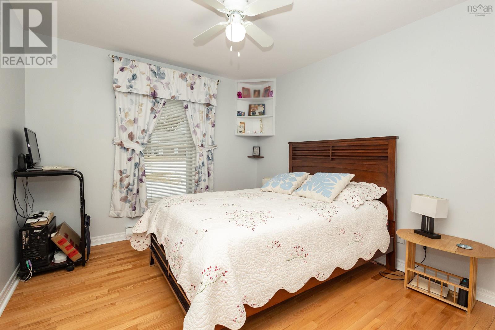 234 RIVERVIEW DRIVE - 23