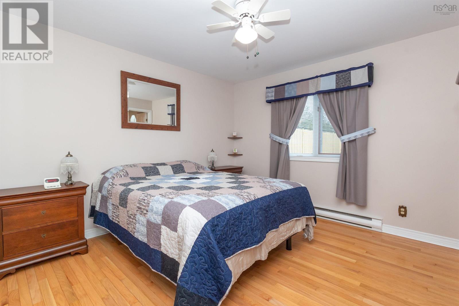 234 RIVERVIEW DRIVE - 19