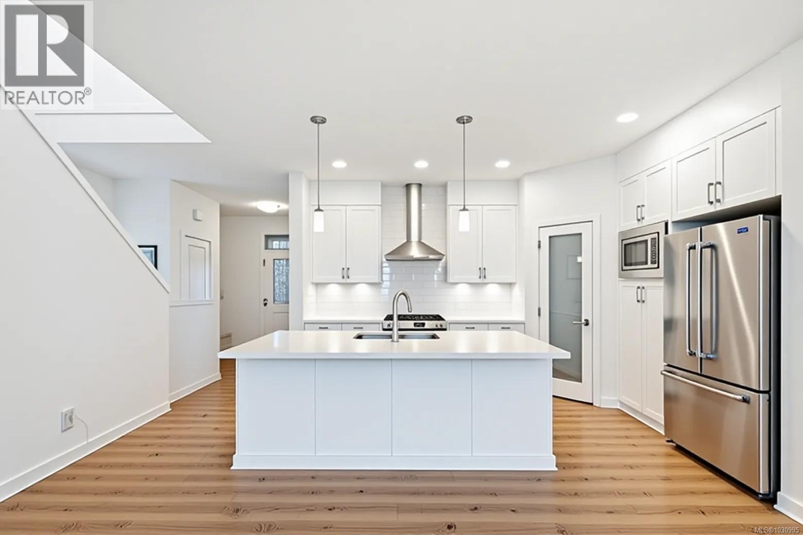 3365 Sandpiper St, Colwood