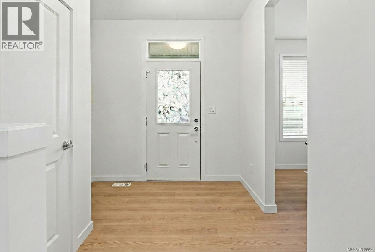 3365 Sandpiper St, Colwood