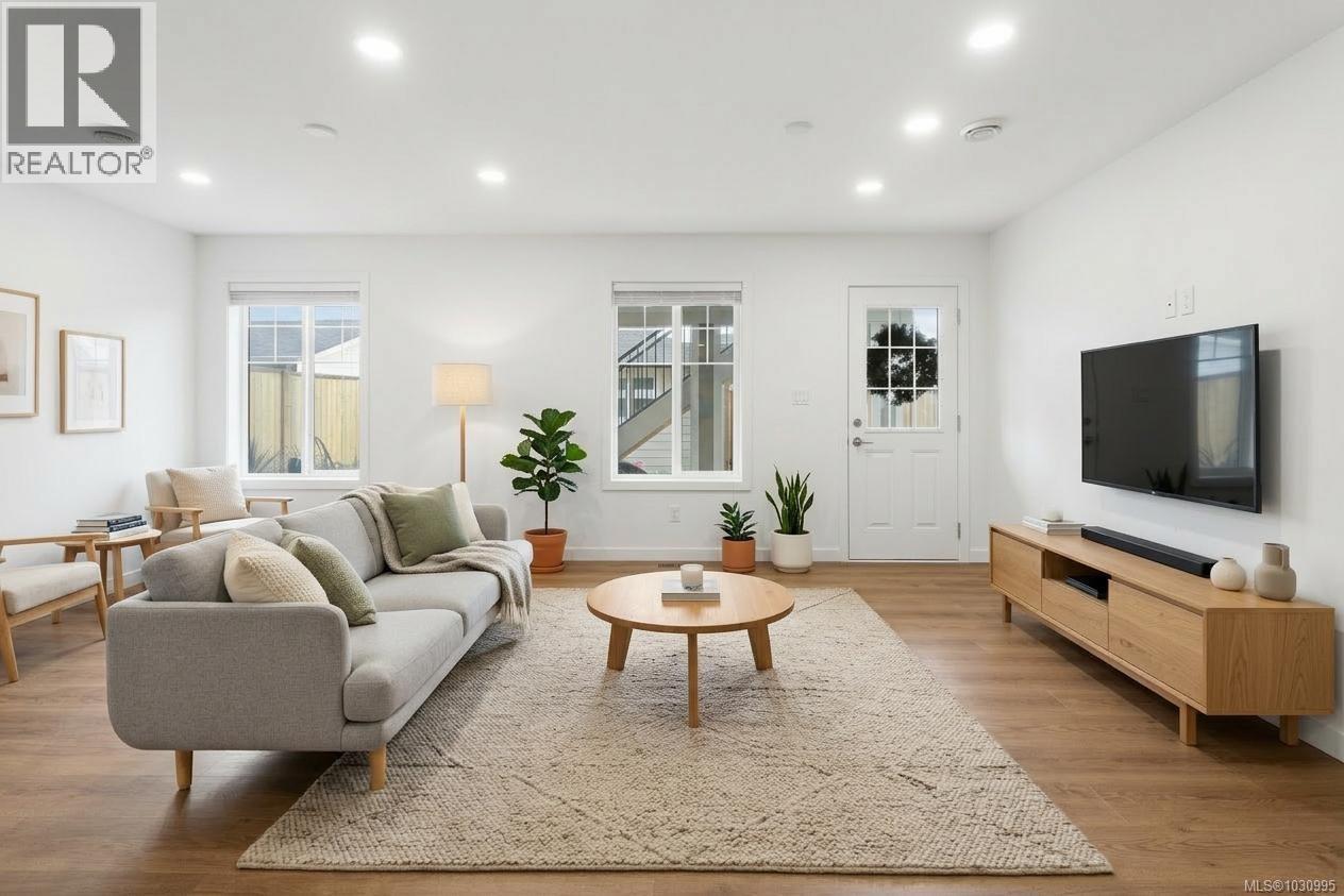 3365 Sandpiper St, Colwood