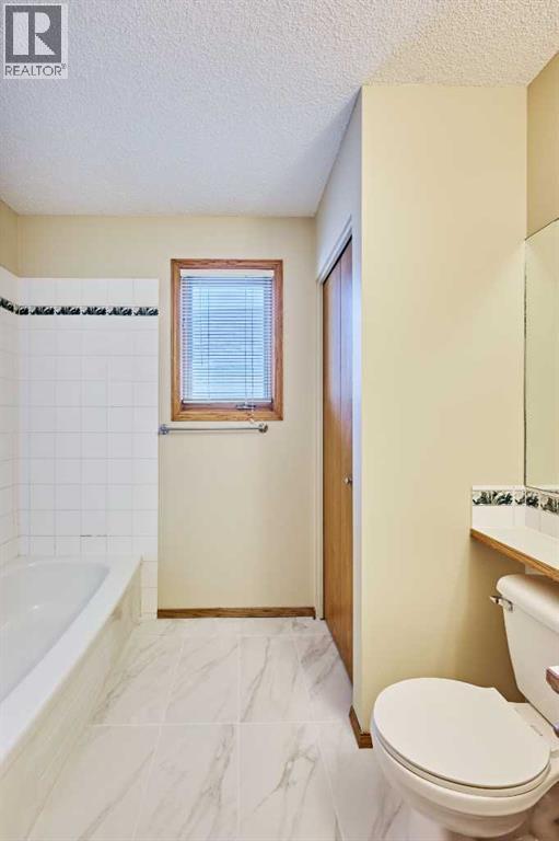 Single Family House for Sale in  Harvest Hills Drive NE Harvest Hills Calgary 