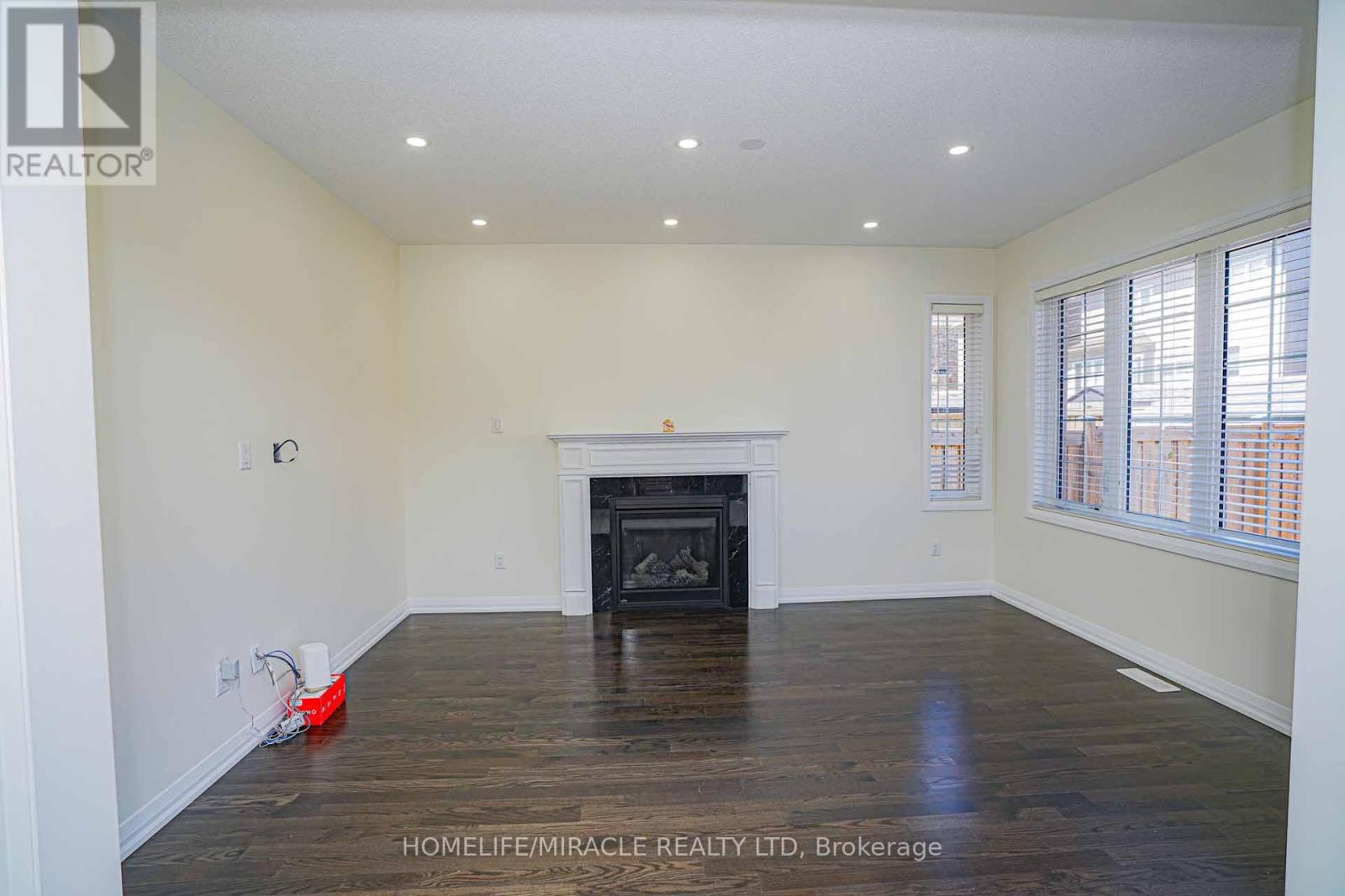35 DREW BROWN BOULEVARD - 18