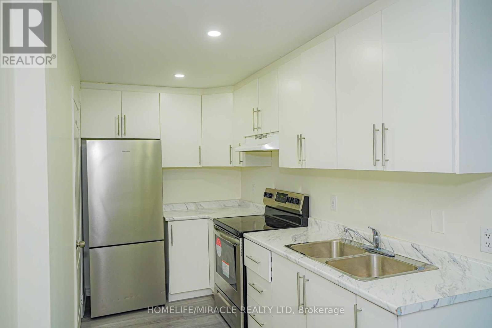 35 DREW BROWN BOULEVARD - 36