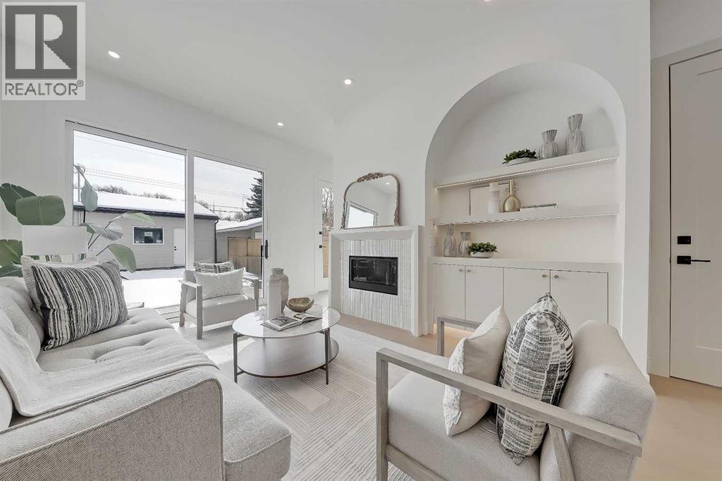 Single Family House for Sale in   Avenue NW Mount Pleasant Calgary 