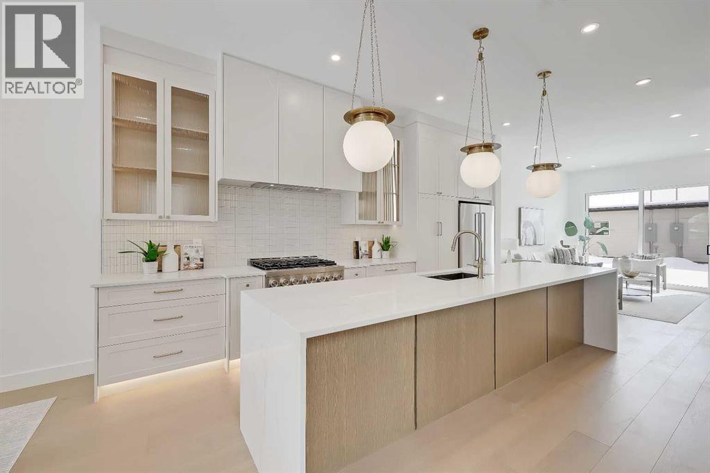 Single Family House for Sale in   Avenue NW Mount Pleasant Calgary 