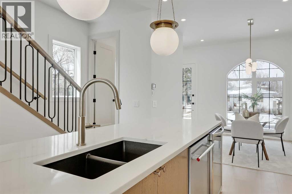 Single Family House for Sale in   Avenue NW Mount Pleasant Calgary 