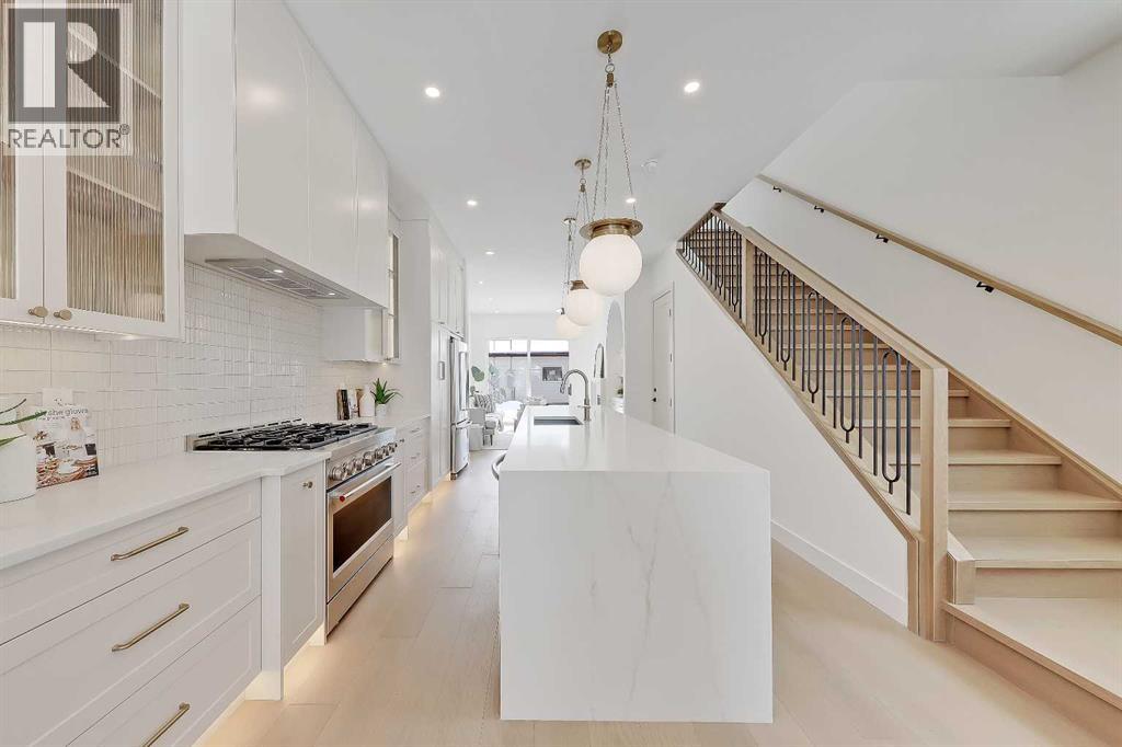 Single Family House for Sale in   Avenue NW Mount Pleasant Calgary 