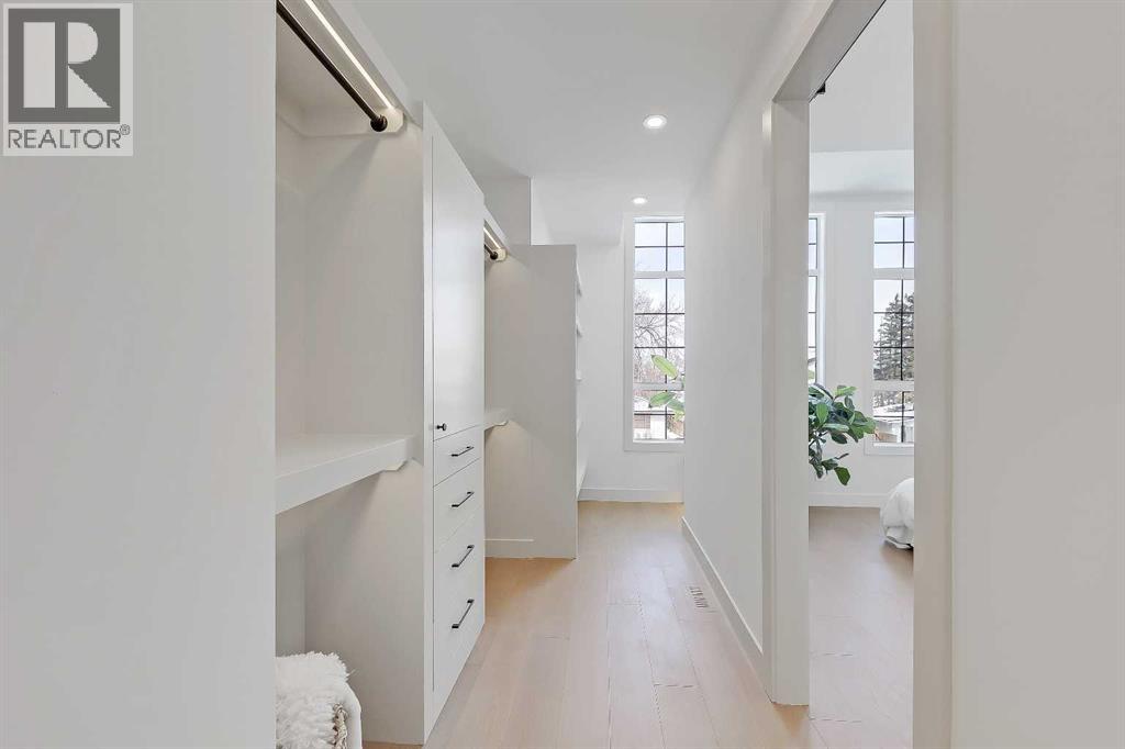 Single Family House for Sale in   Avenue NW Mount Pleasant Calgary 