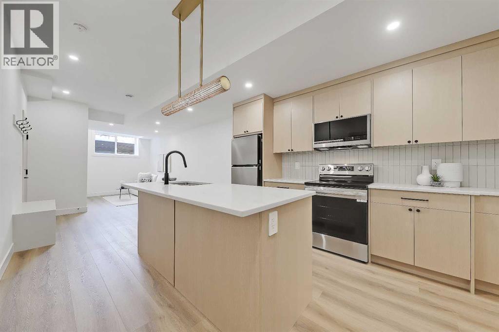 Single Family House for Sale in   Avenue NW Mount Pleasant Calgary 