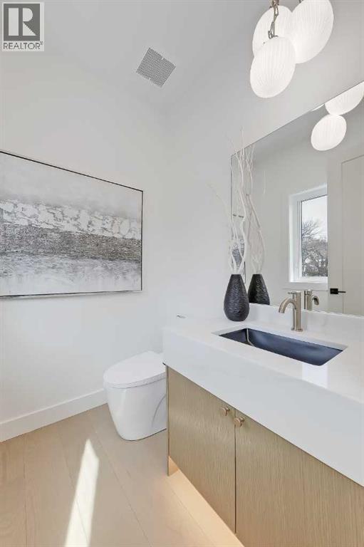 Single Family House for Sale in   Avenue NW Mount Pleasant Calgary 