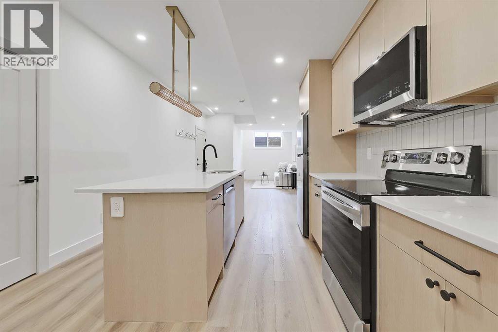 Single Family House for Sale in   Avenue NW Mount Pleasant Calgary 