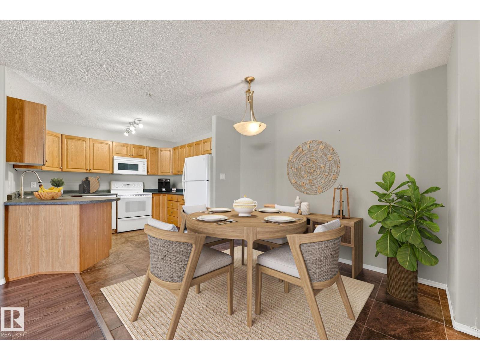 #120 13635 34 ST NW, Edmonton