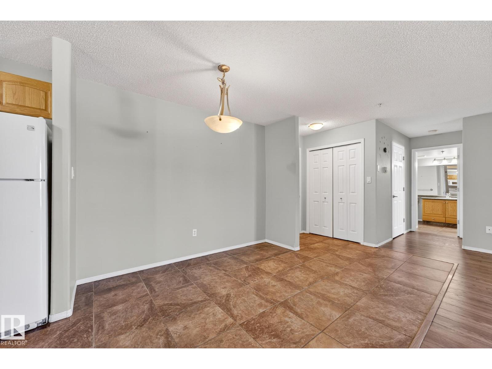 #120 13635 34 ST NW, Edmonton