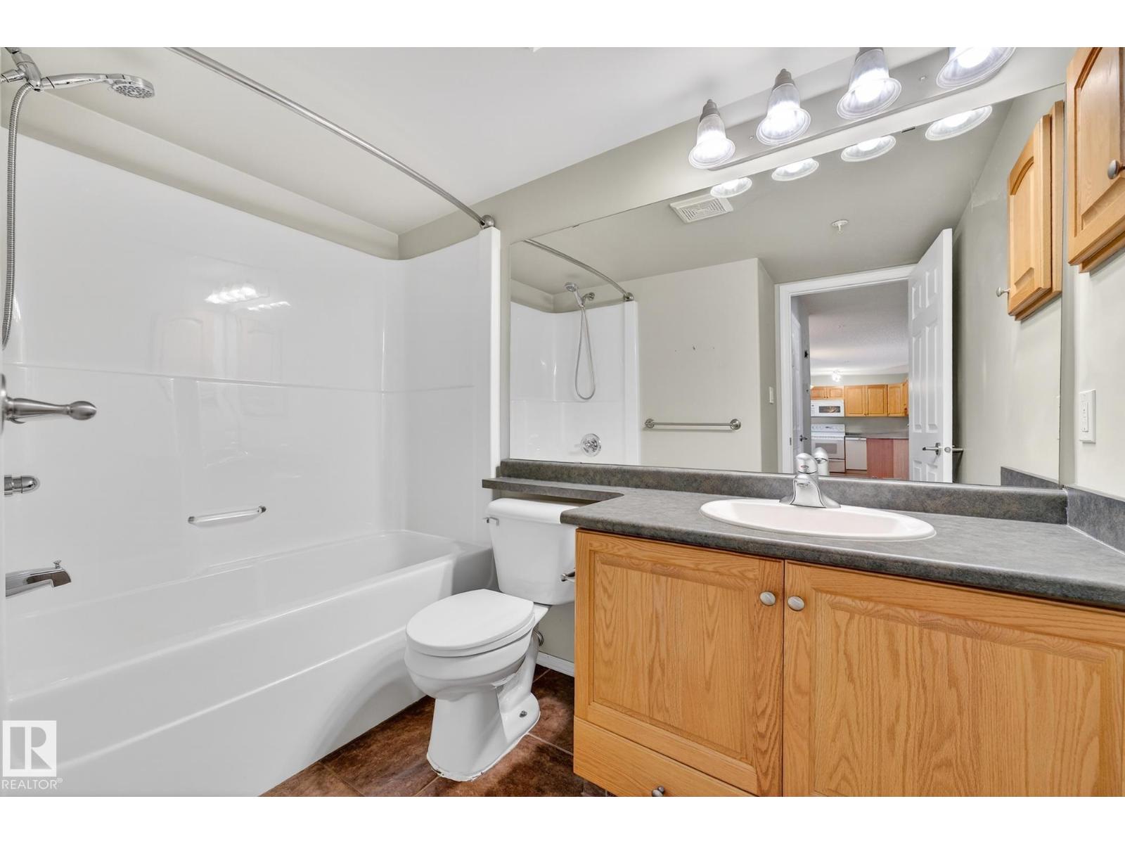 #120 13635 34 ST NW, Edmonton