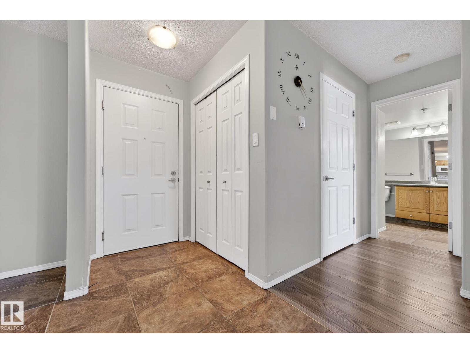 #120 13635 34 ST NW, Edmonton