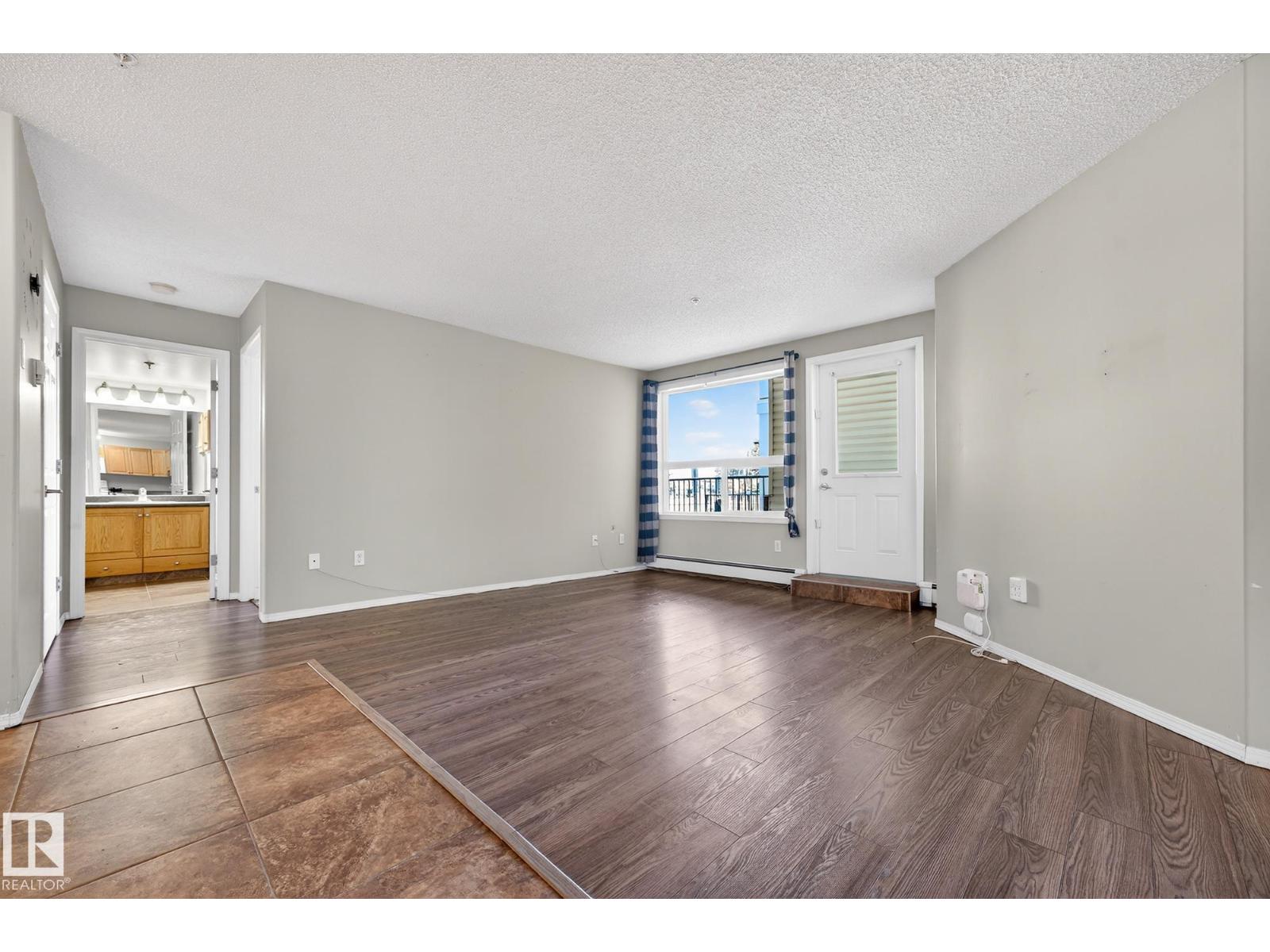 #120 13635 34 ST NW, Edmonton