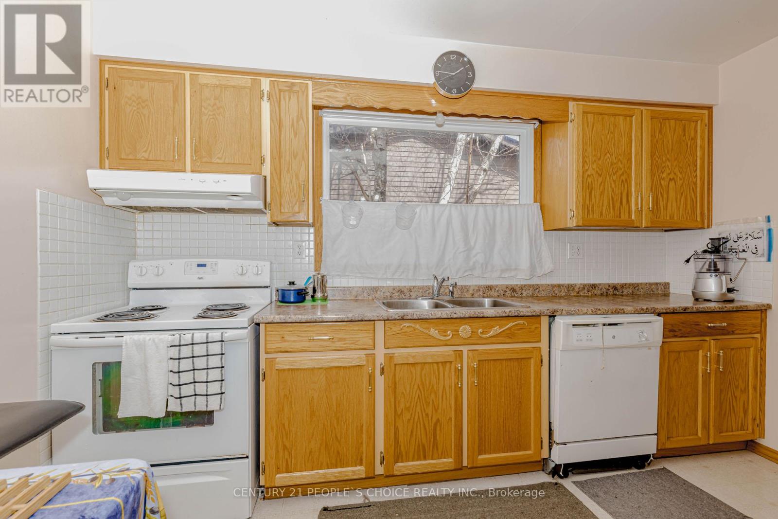 20 NORMAJEAN AVENUE - 17