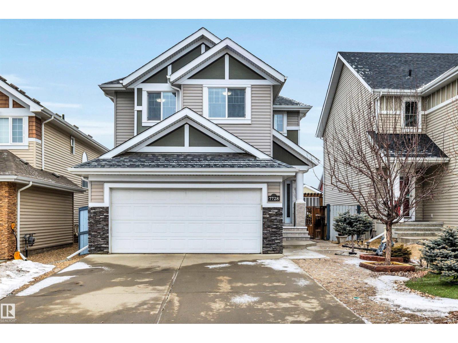 7728 18 AV SW, Edmonton