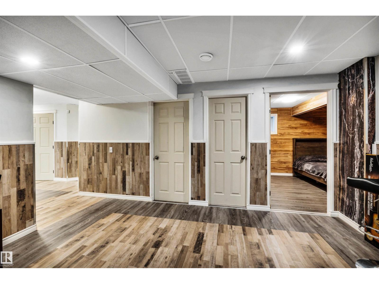 7728 18 AV SW, Edmonton