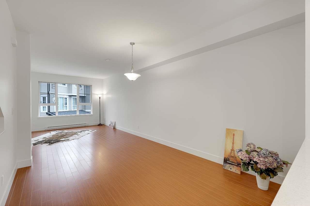 208 2450 161A STREET, Surrey