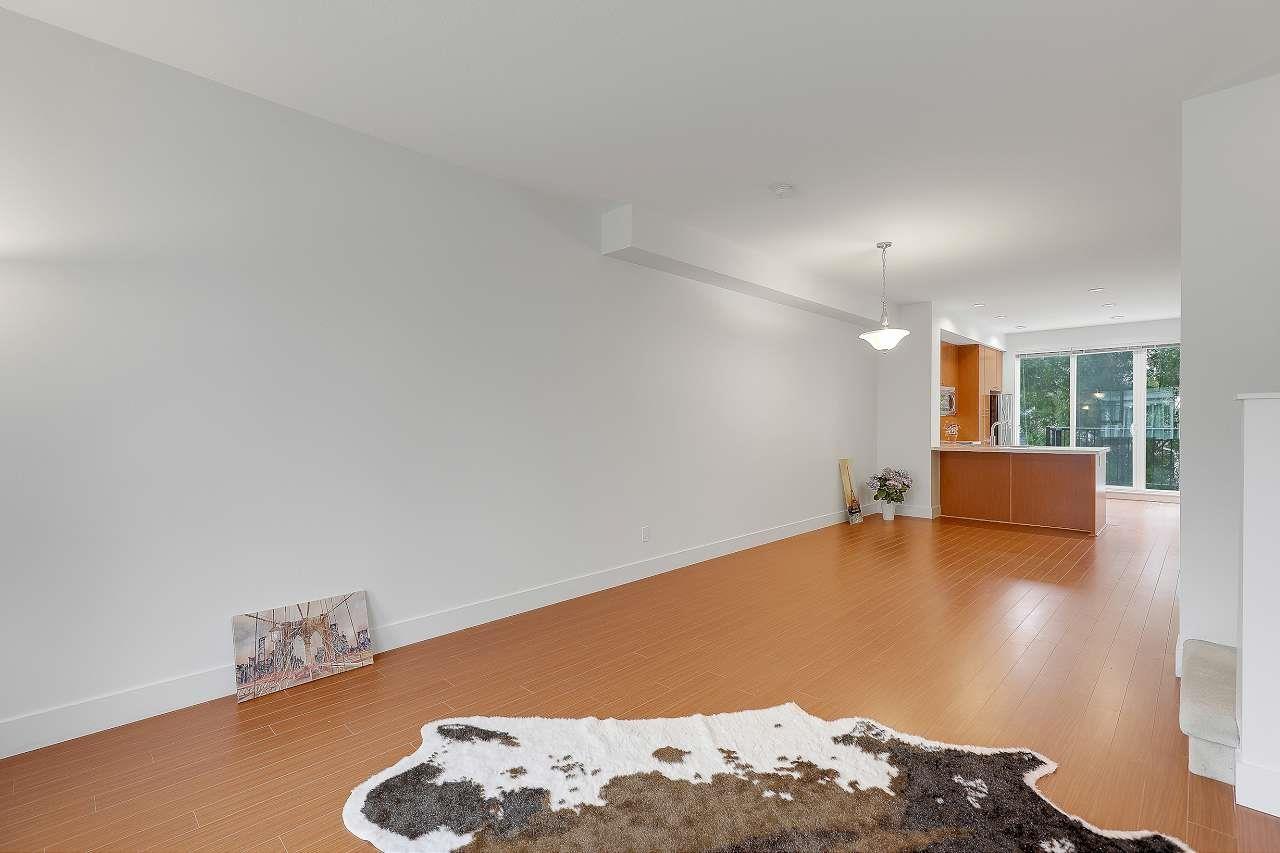 208 2450 161A STREET, Surrey