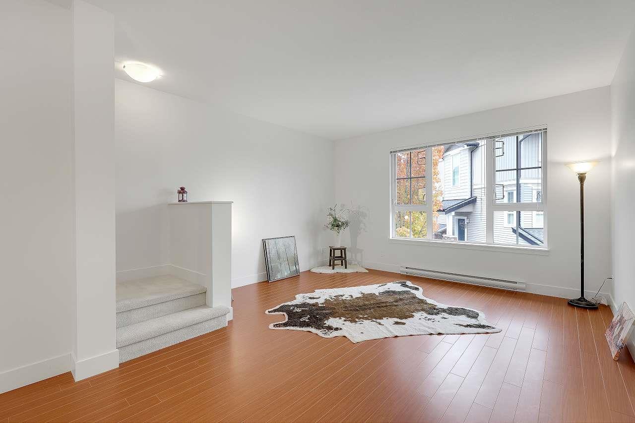 208 2450 161A STREET, Surrey