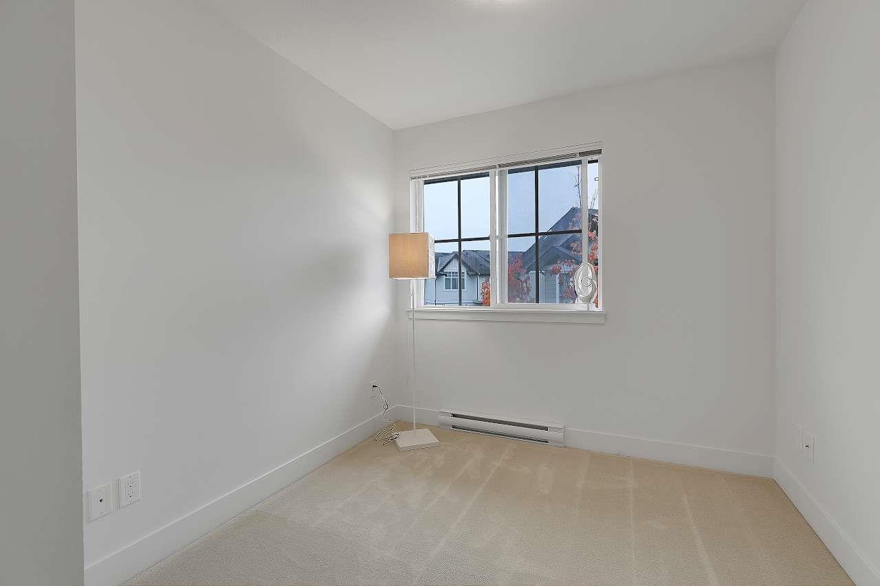 208 2450 161A STREET, Surrey