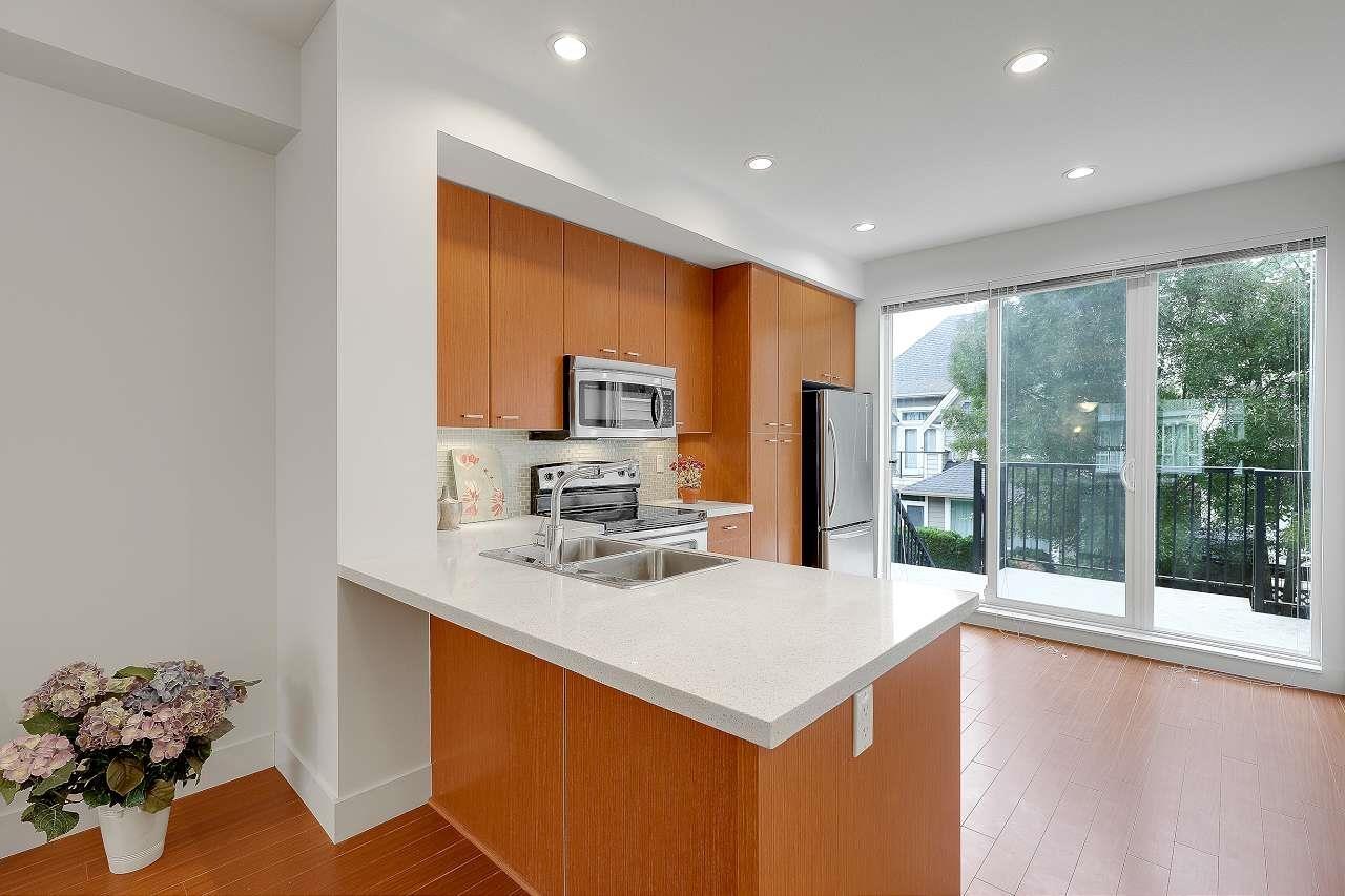 208 2450 161A STREET, Surrey