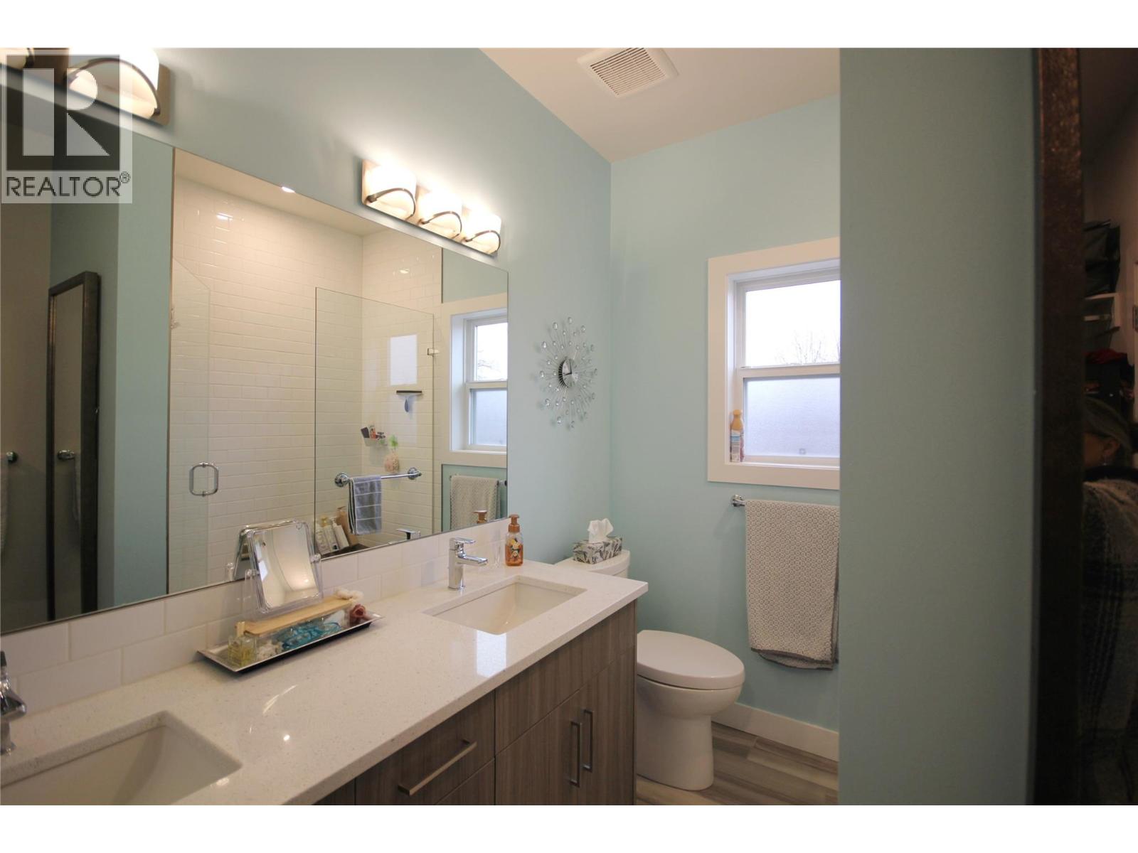 #105 522 EDMONTON AVENUE - 14