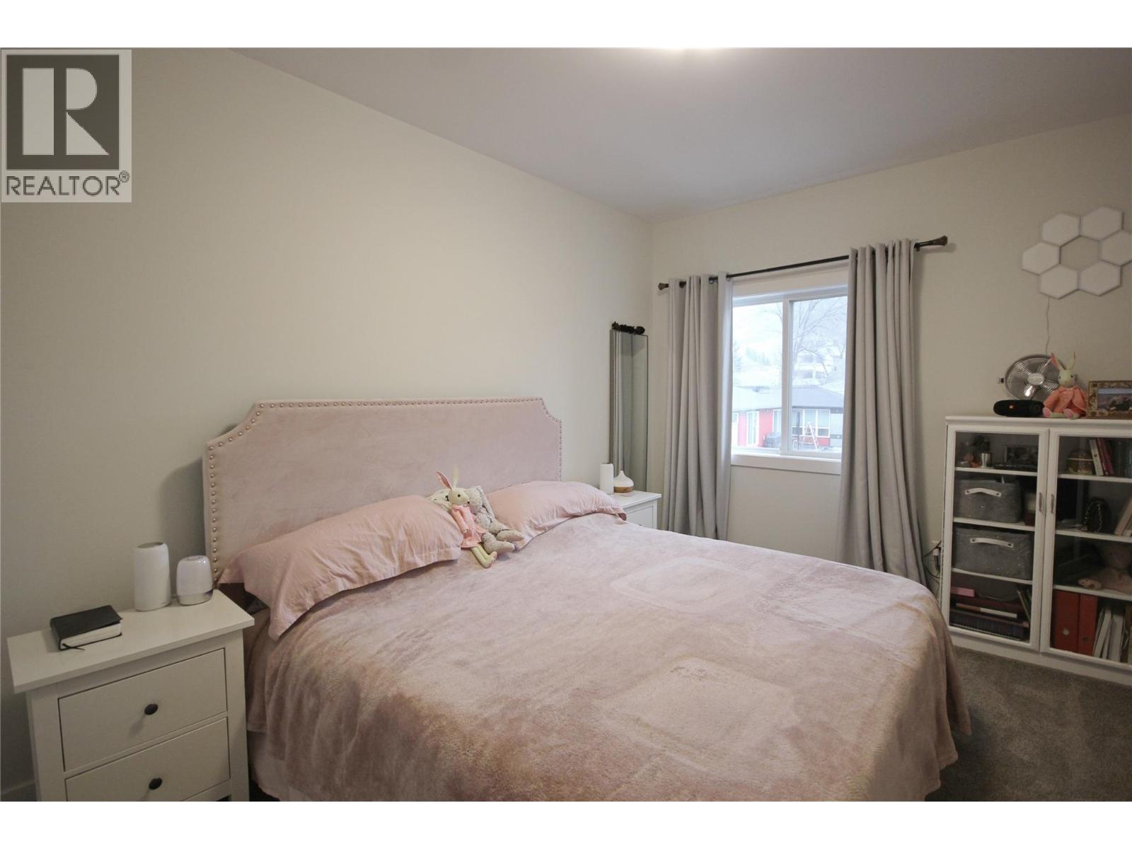 #105 522 EDMONTON AVENUE - 17