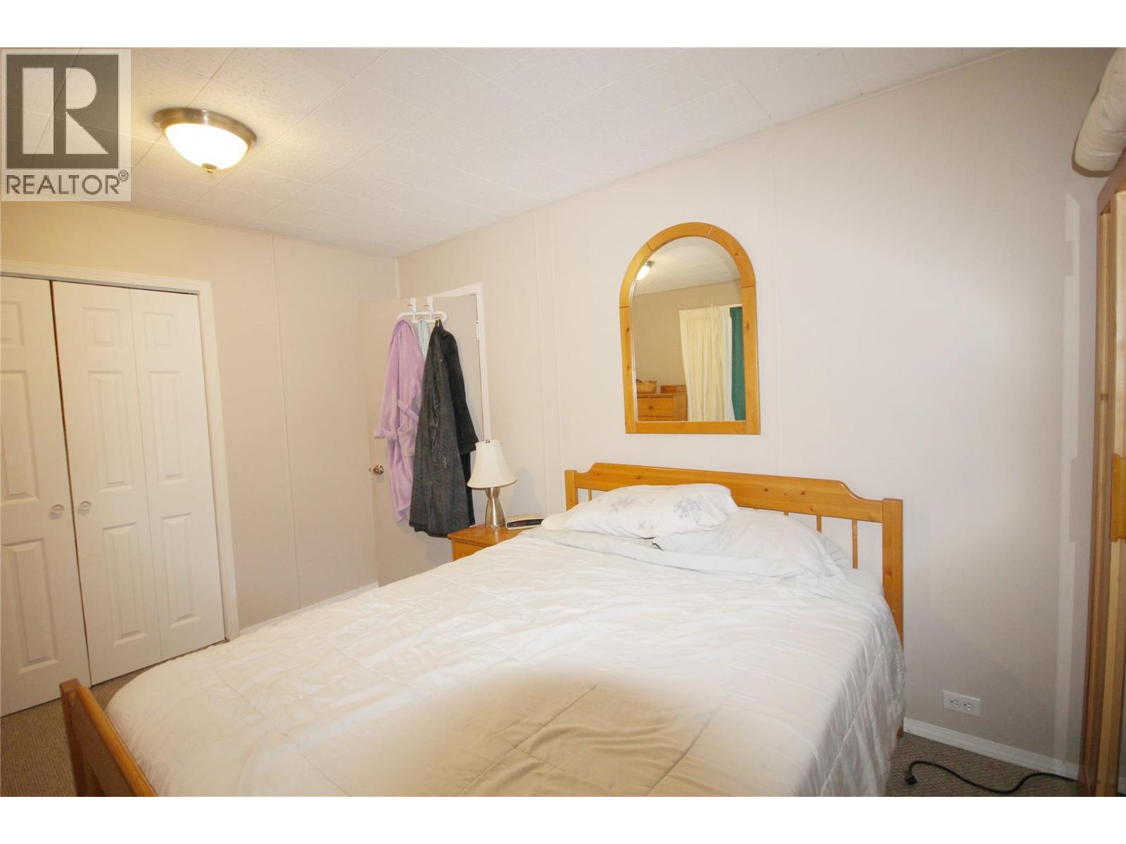 402 CONKLIN AVENUE - 15