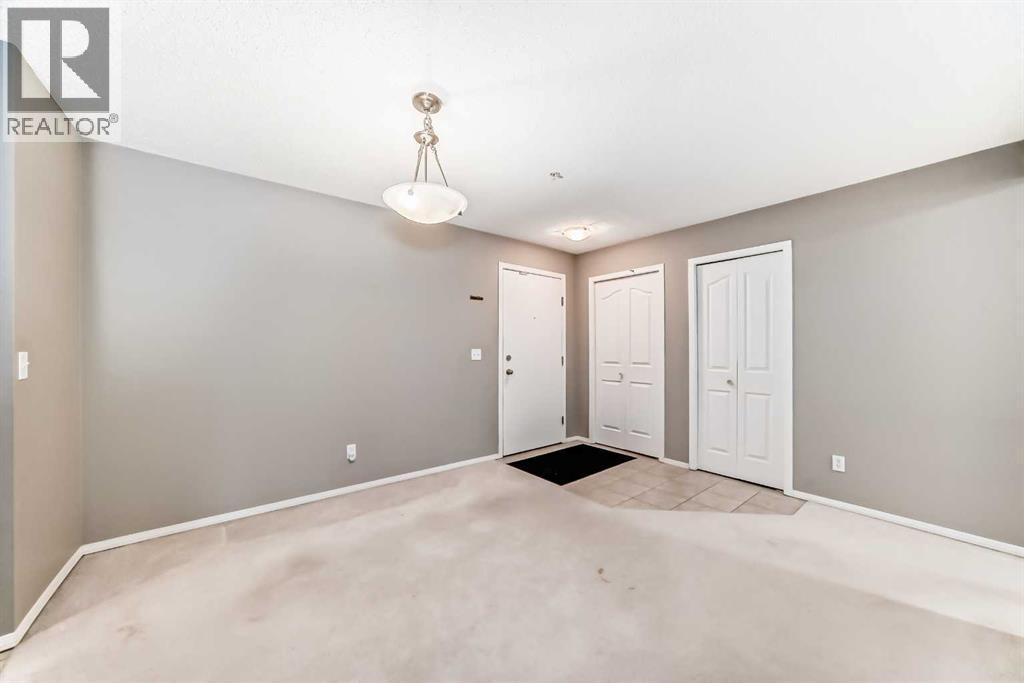 Single Family House for Sale in   Fish Creek Boulevard SW Evergreen Calgary 