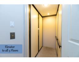 2780 St Moritz Way, Abbotsford, BC V2V3N1 Photo 18
