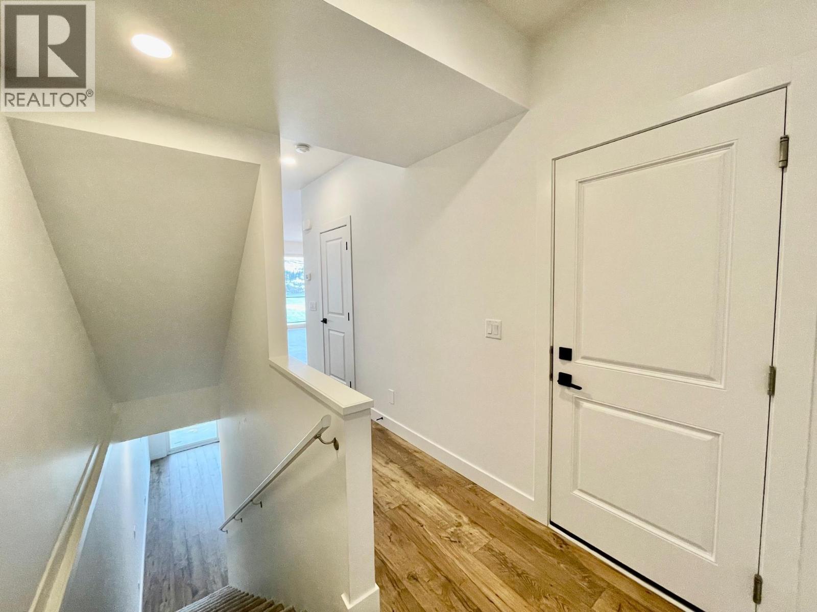 #21 12075 OCEOLA ROAD - 17