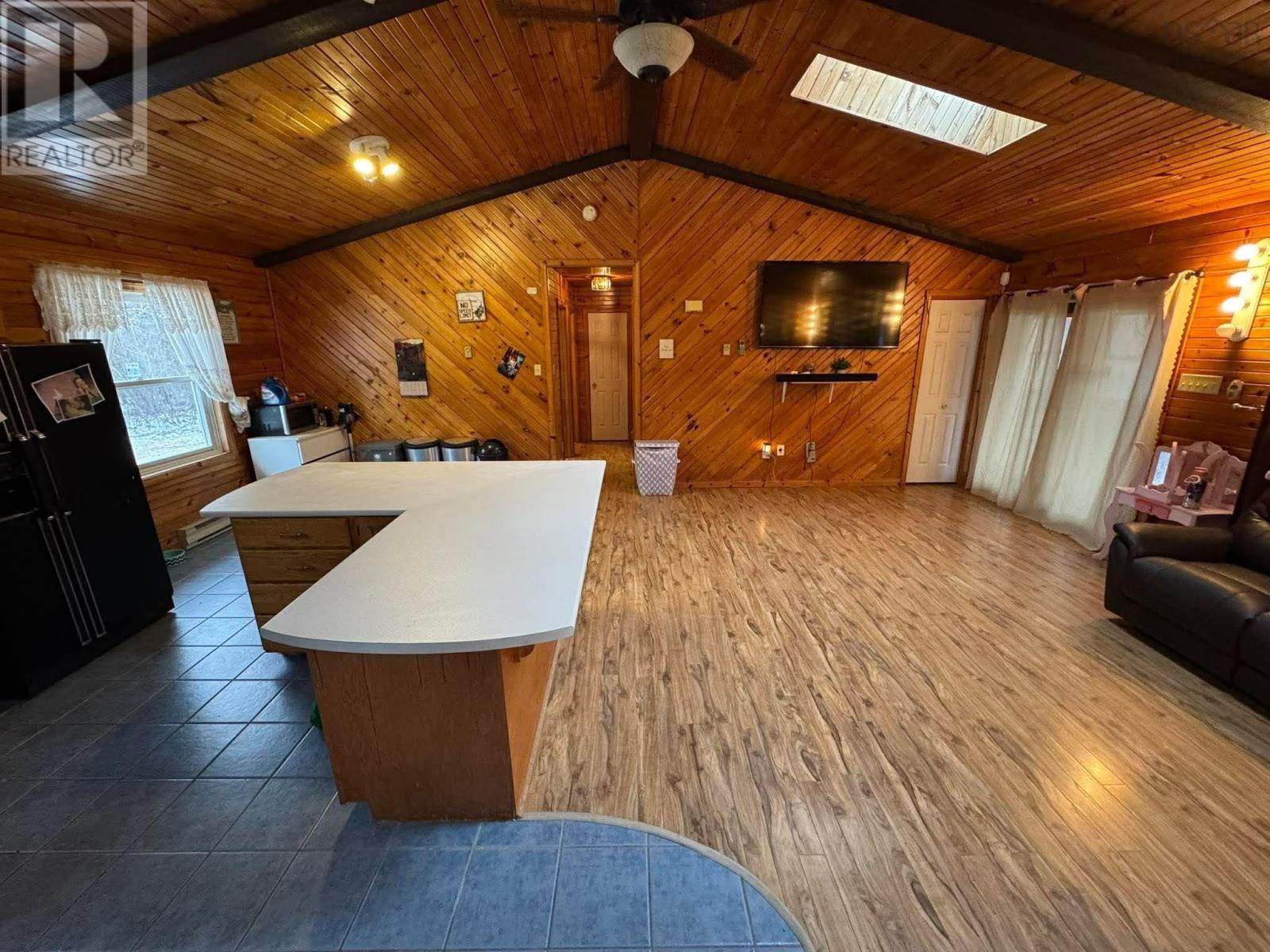 Property 2 of 8 of 9660 366 Highway