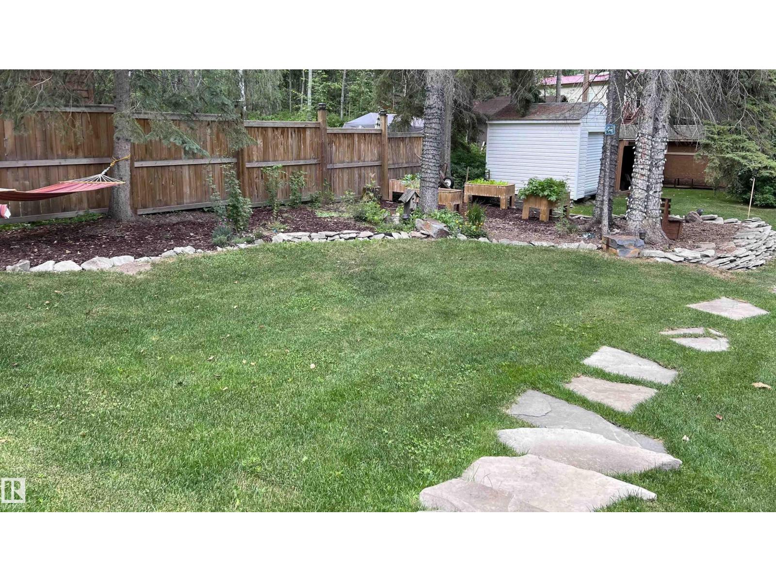 #2090 2001 TWP RD, Rural Leduc County