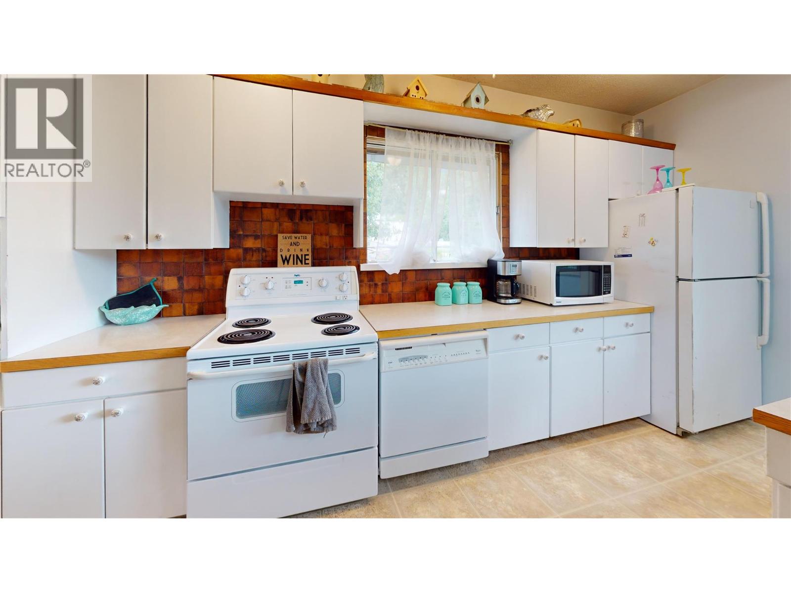 309 FOWLER Street - 8